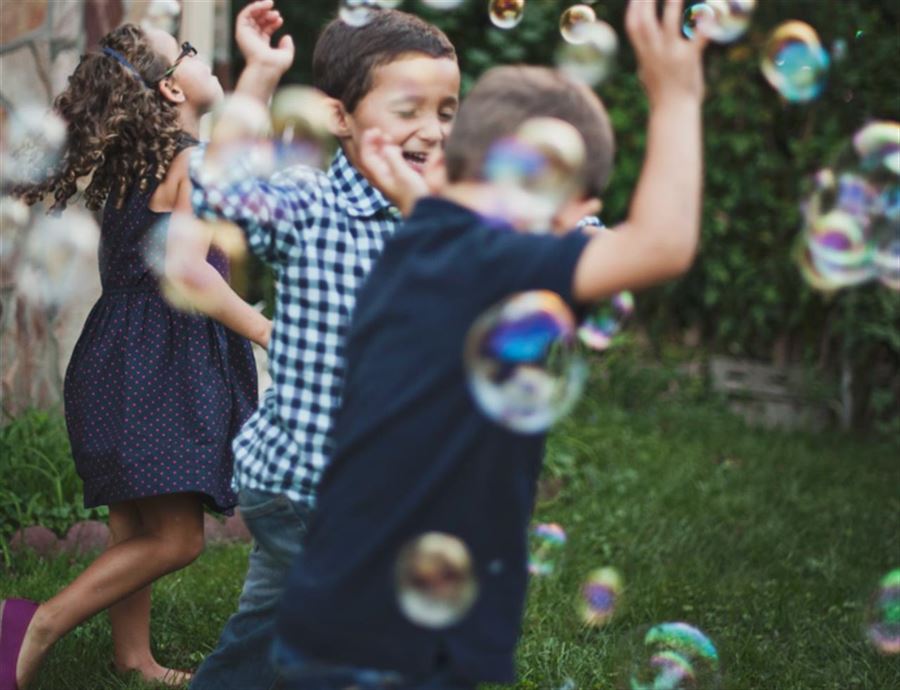 Lirum Larum Leg: Den Ultimative Destination for Kvalitetslegetøj og Børneinteriør