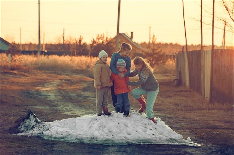 Køb termotøj til børn hos ByLindgren